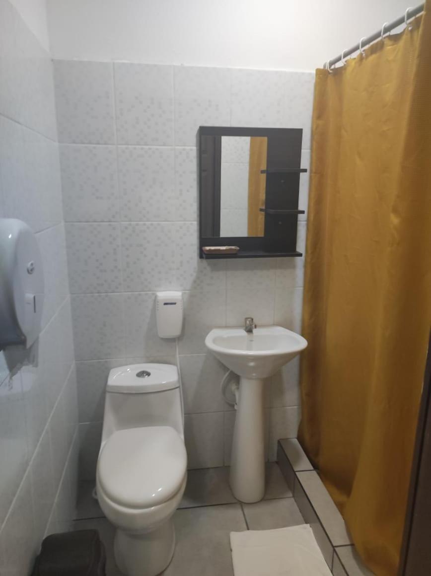 Kartagus Hotel سان سلفادور المظهر الخارجي الصورة